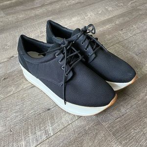 Vagabond Women Sneakers size 8